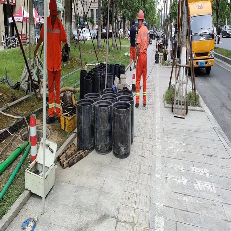 聂荣管道短管置换修复